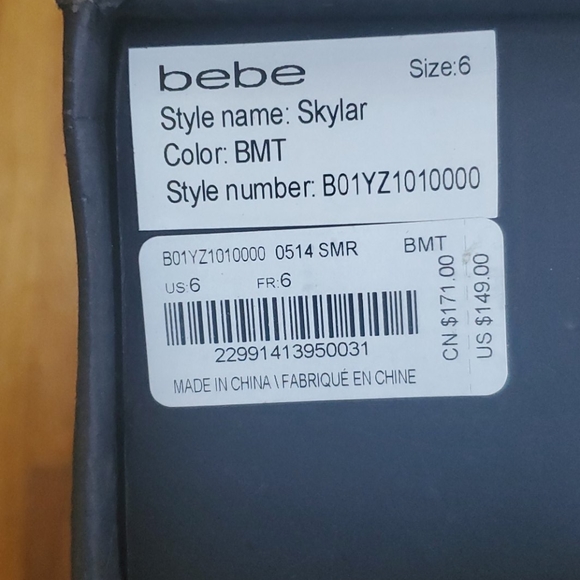 BEBE heels - Picture 3 of 4